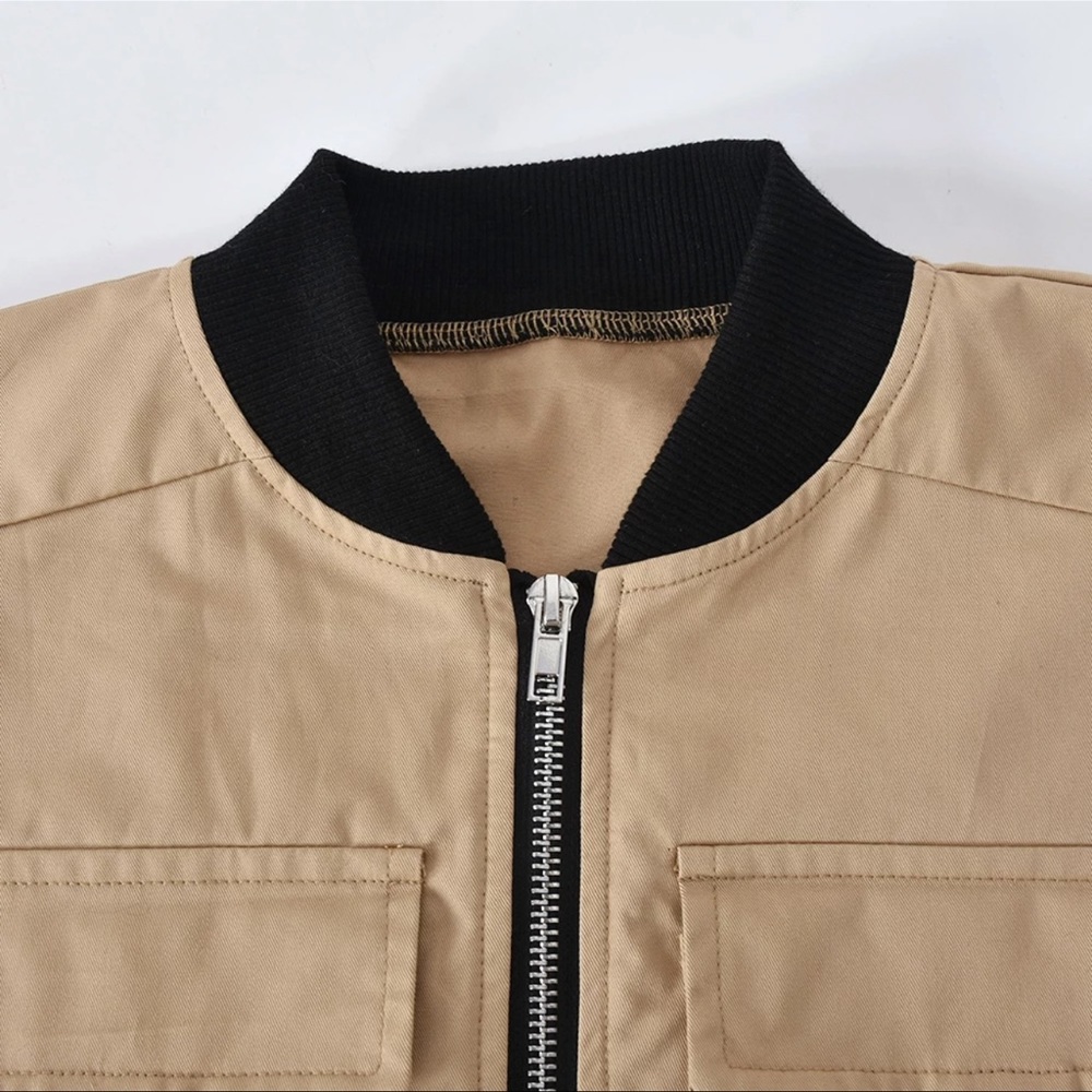 That Girl Utility Vest 🤩 - Picture 8 of 11